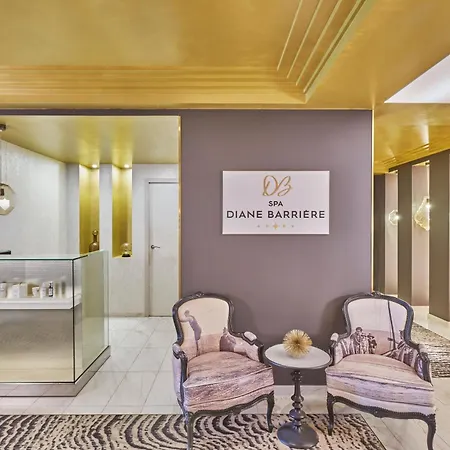 Barrière L'hermitage Hotel