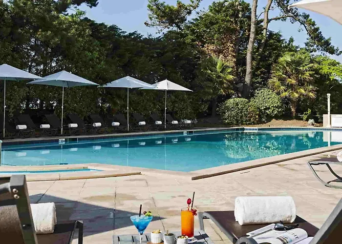 Hotell Barriere L'hermitage 5*