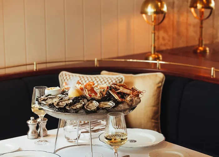 Hotell Barriere L'hermitage 5*