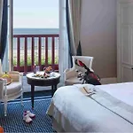 Barrière L'hermitage 5*