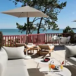 Hotel Barrière L'hermitage 5*