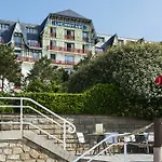 Barriere L'hermitage