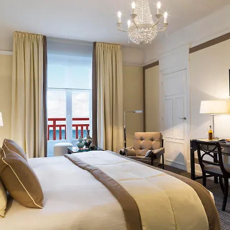 ホテル Barriere L'hermitage La Baule