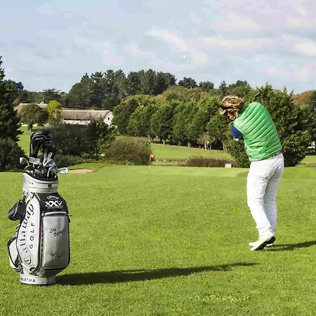 ホテル Barriere L'hermitage La Baule