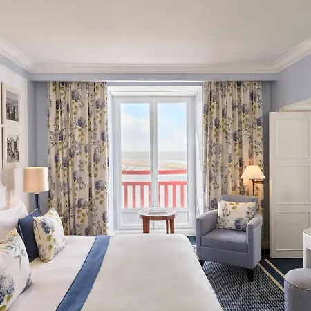 Barriere L'hermitage 5* La Baule