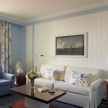 Barriere L'hermitage Otel