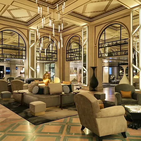 Barriere L'hermitage 5*