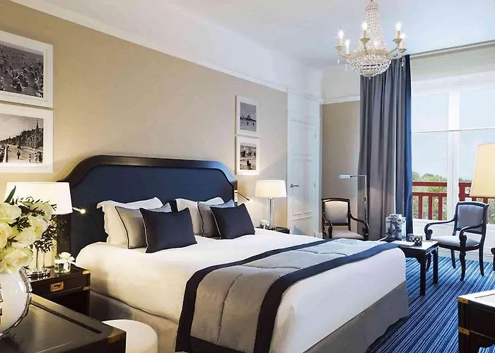 Barriere L'hermitage Hotel