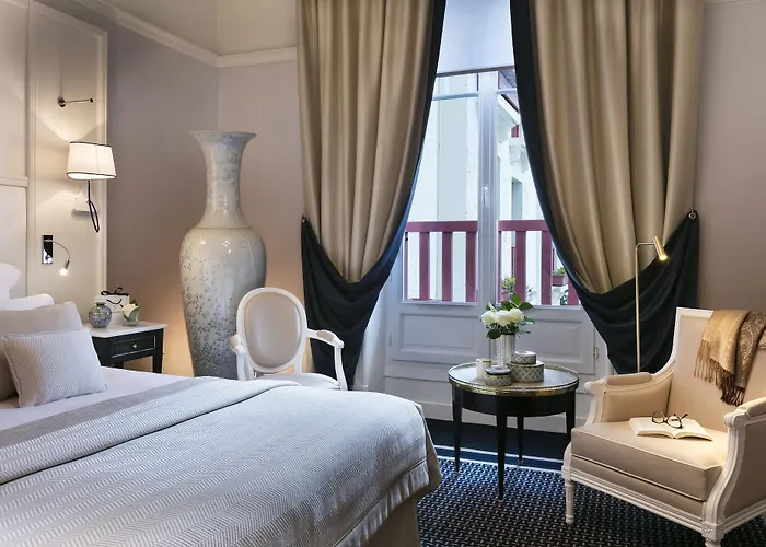 Barriere L'hermitage 5*