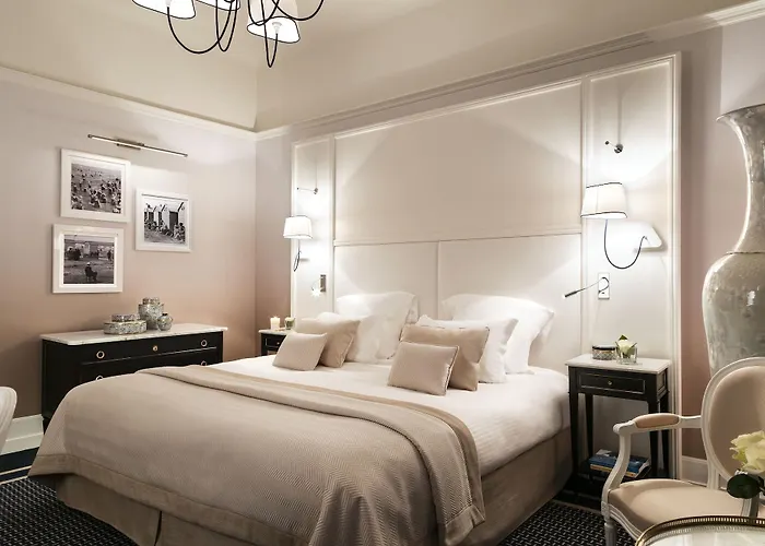 Barriere L'hermitage Hotel